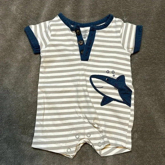 Carter's Baby One-Piece with Shark | Baby Shark | Carter's Newborn Clothes | - Picture 4 of 8